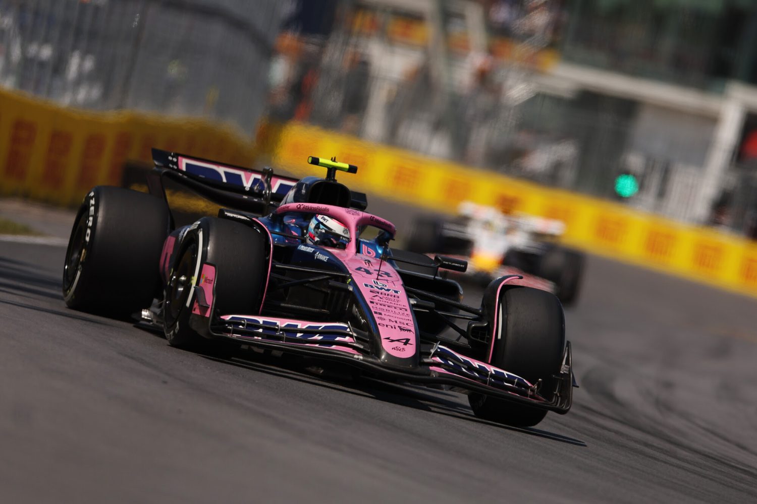 MONTREAL, QUEBEC - JUNE 15: Franco Colapinto of Argentina driving the (43) Alpine F1 A525 Renault on track during the F1 Grand Prix of Canada at Circuit Gilles-Villeneuve on June 15, 2025 in Montreal, Quebec. (Photo by Meg Oliphant/Getty Images)